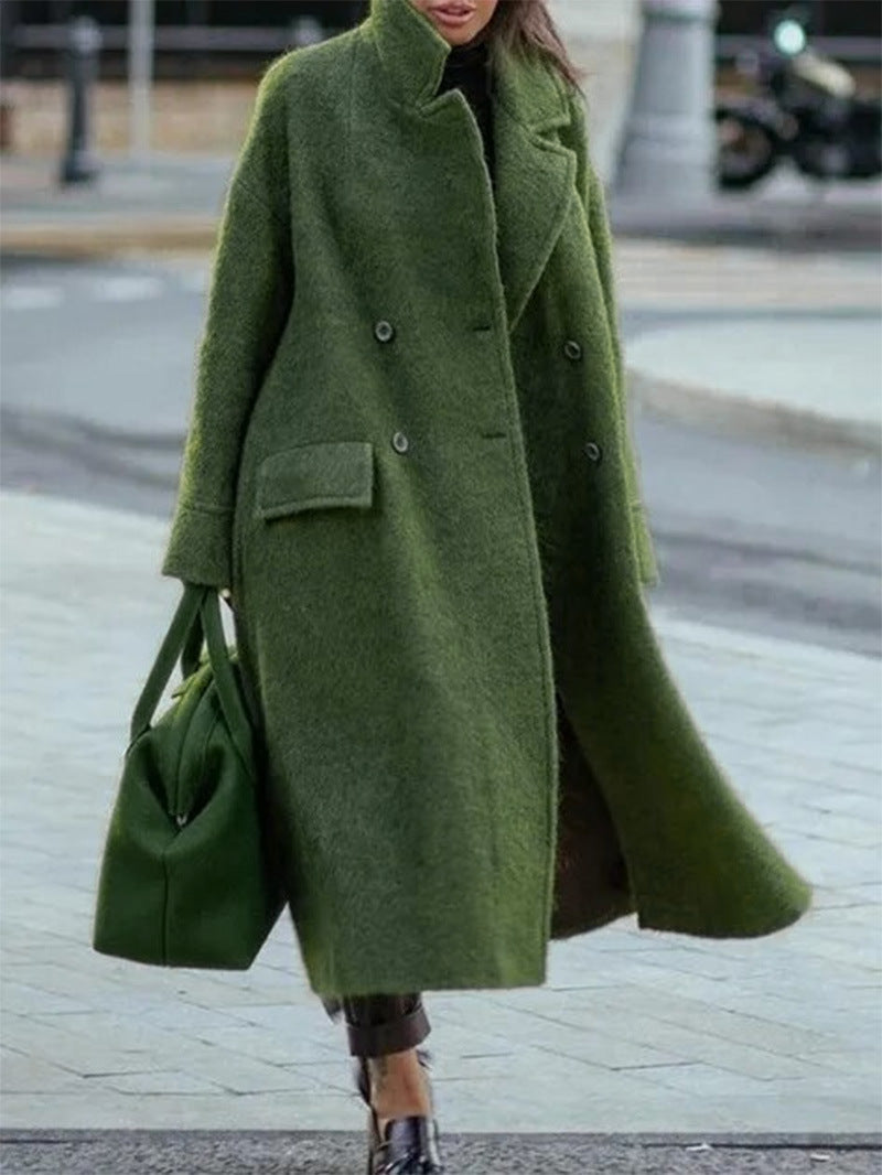 Damen Oversized Wollmantel, Doppelknopfleiste, Stehkragen, graue Wollmischung, eleganter Winterlook für kalte Tage.