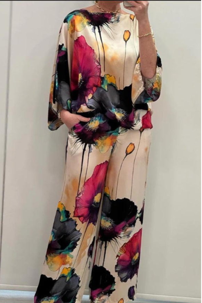 Dame todelt sett i svart