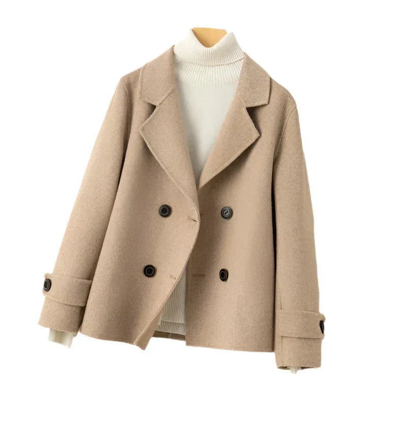 Stilig damejakke i kaffefarge