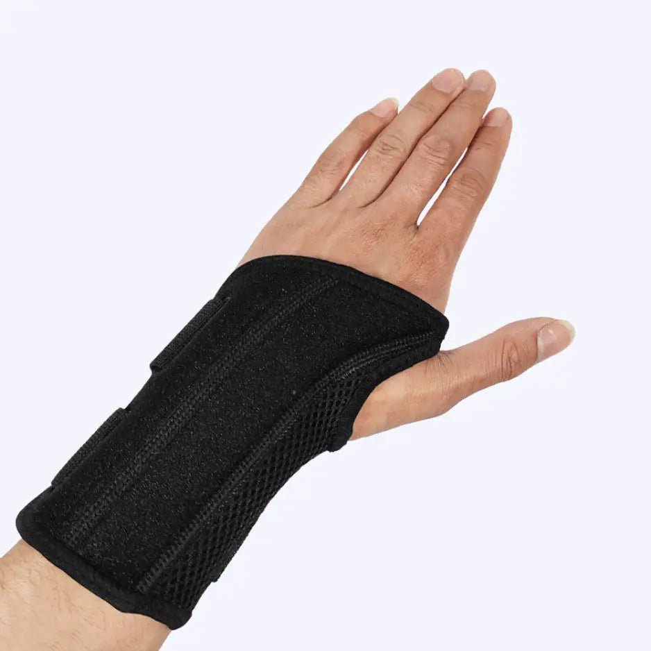 Ergonomische, atmungsaktive Handgelenksschiene für Schmerzlinderung und Stabilität, perfekt für den Alltag.