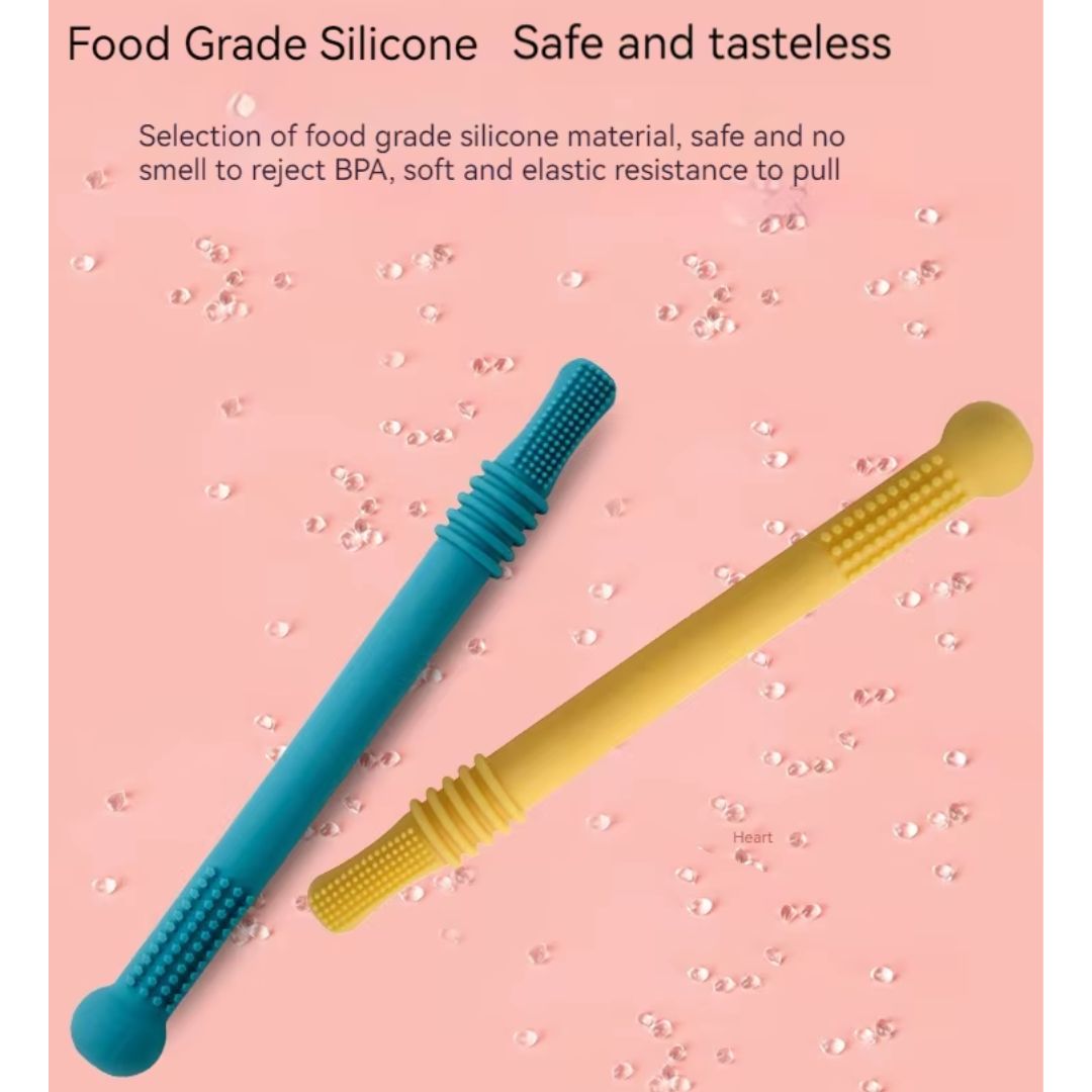 "Sanftes, BPA-freies Silikon Beißröhrchen für Babys, ergonomisch geformt zur Zahnfleischmassage und einfacher Handhabung."