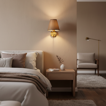 LED-Wandleuchte mit Stoffschirm – Modern & Stilvoll