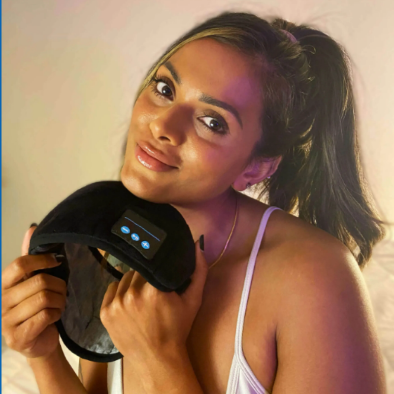 "Bluetooth Augenmaske SleePro™, schwarz, komfortabel, ideal zum Schlafen mit integriertem Kopfhörer, modernes Design."