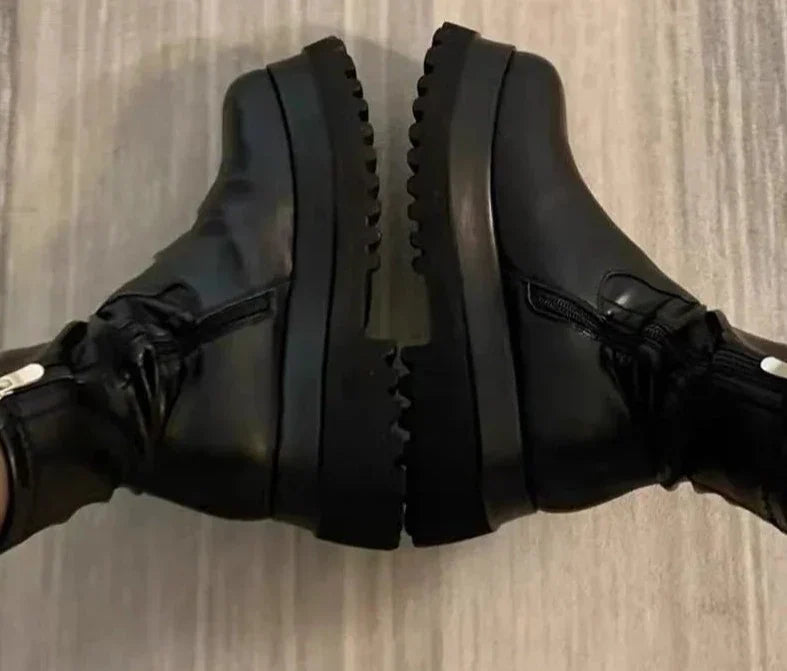 Moderne Chelsea-støvler med robust såle og varmt fôr