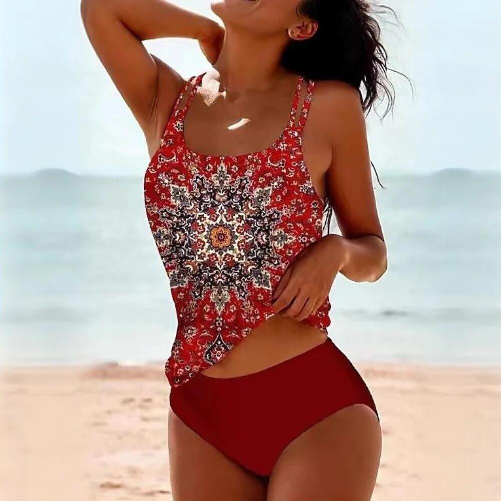 "Damen Tankini-Set floral, Vorderseite, mit verstellbaren Trägern und bequemen Höschen für optimalen Komfort am Strand"