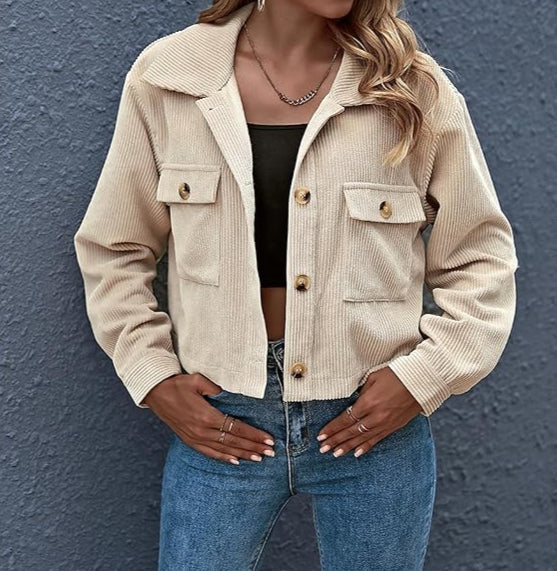 Sidevisning av overgangsjakke