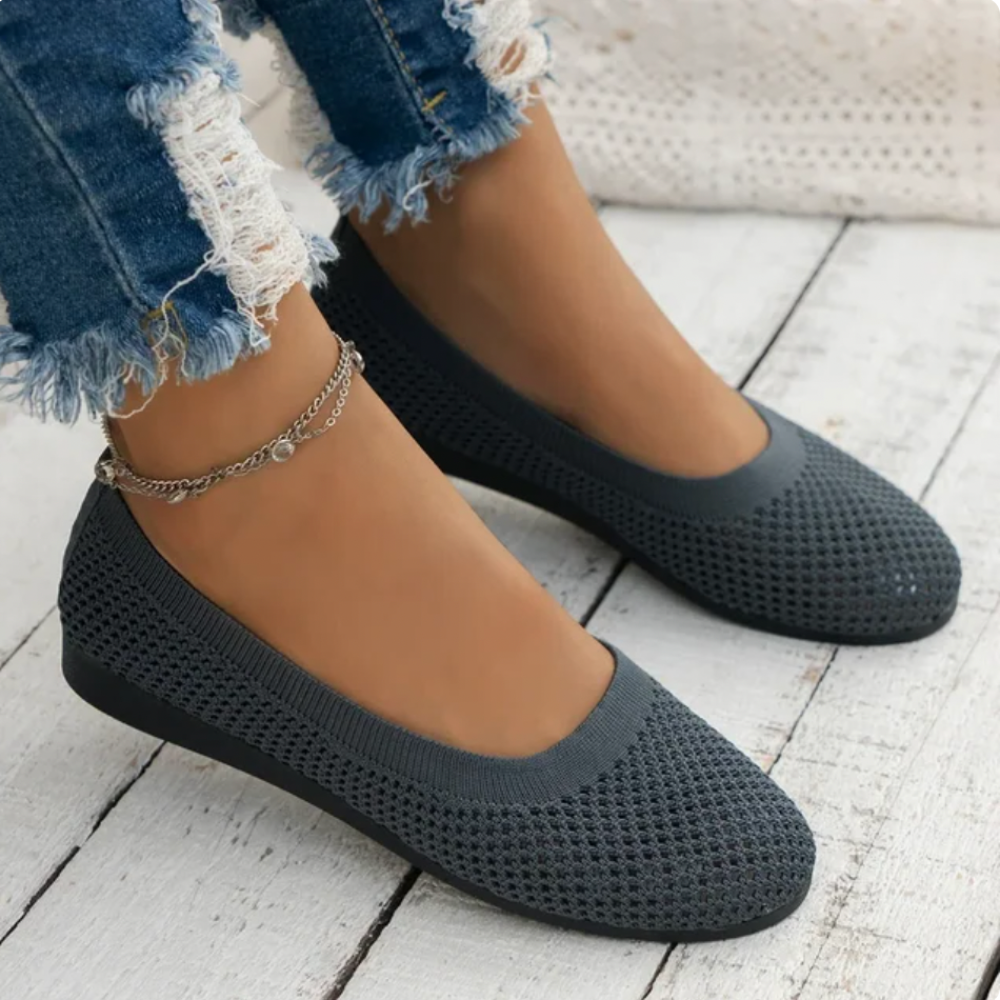 "Elegante ergonomische Ballerinas, atmungsaktiv, flexibel, mit breiter Zehenbox, in leuchtendem Gelb und Blau für Damen."