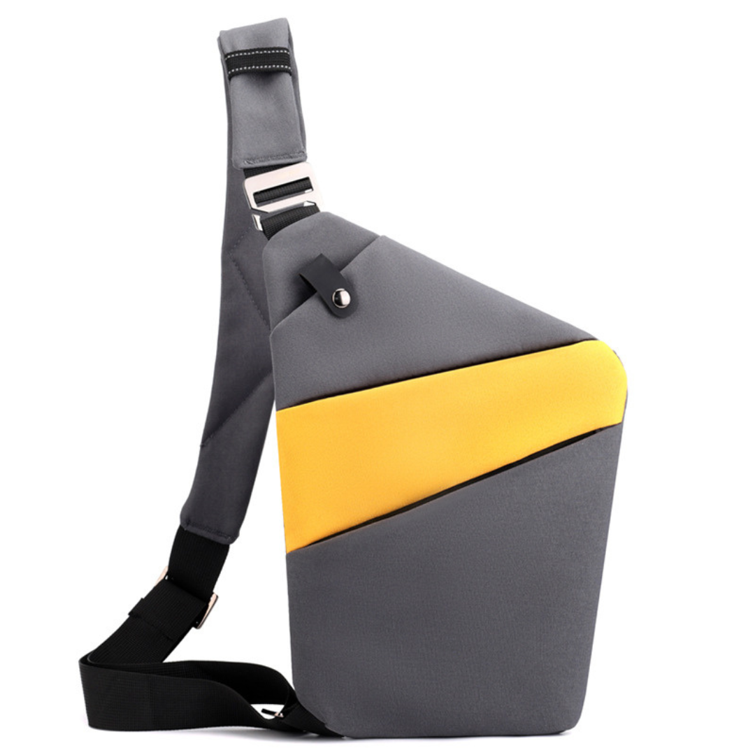 "Elegante schwarze Anti Diebstahl Umhängetasche für Damen, kompakt mit verstellbarem Riemen und versteckten Fächern."