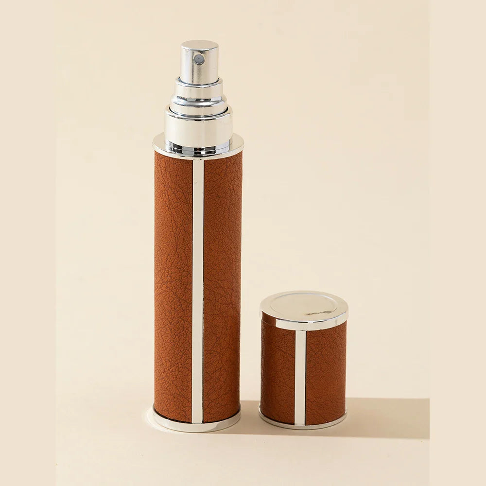 "Eleganter AromaGo 10ml Parfüm Zerstäuber, nachfüllbar, auslaufsicher, handlich, kompakt, ideal für unterwegs, in verschieden