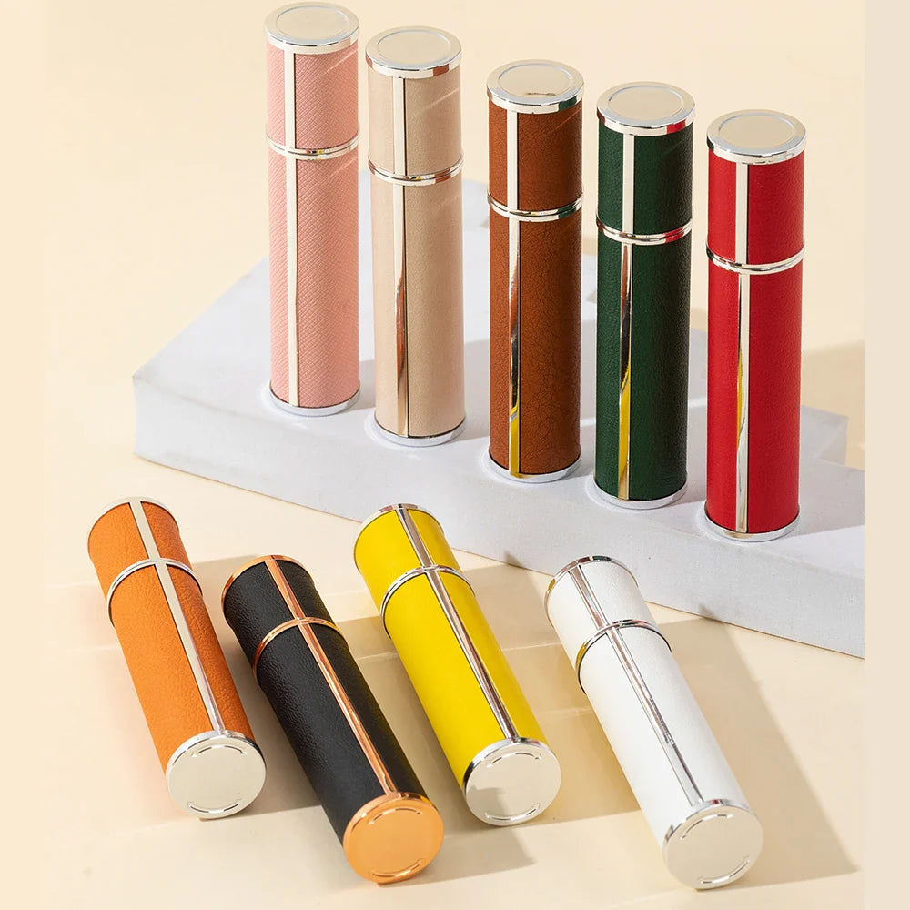 "Eleganter AromaGo 10ml Parfüm Zerstäuber, nachfüllbar, auslaufsicher, handlich, kompakt, ideal für unterwegs, in verschieden