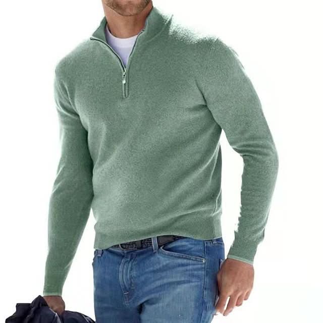 Eleganter Merino Herrenpullover mit V-Ausschnitt, Reißverschluss, und weicher Merinowolle für stilvollen Komfort.
