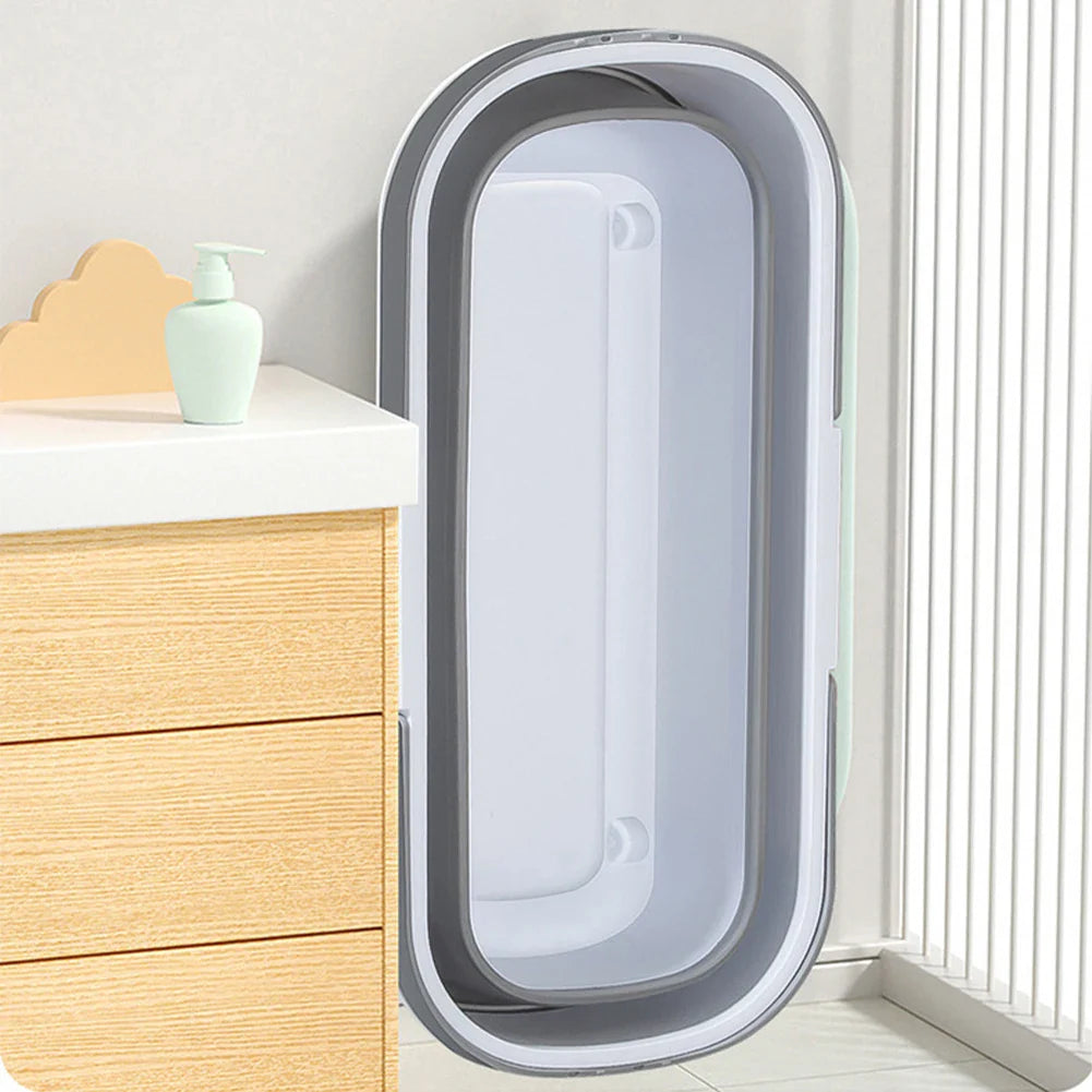 Detaljbilder av den sammenleggbare vaskebaljen som viser at den er sammenfoldet