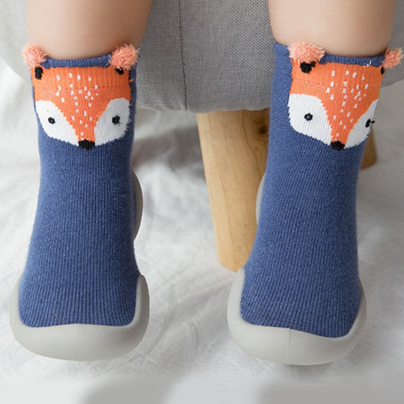 "Gelbe Fuchs-Babyschuhe mit rutschfester Sohle, ergonomischem Design und atmungsaktiven Materialien, ideal für kleine Abenteu