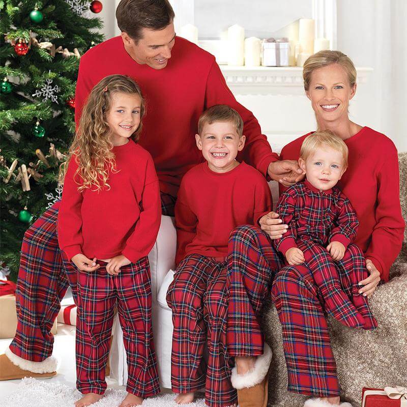 Gemütlicher Plaid-Familienpyjama für Weihnachten, klassisches Muster, weiches Material, für festliche Abende und Fotoshooting