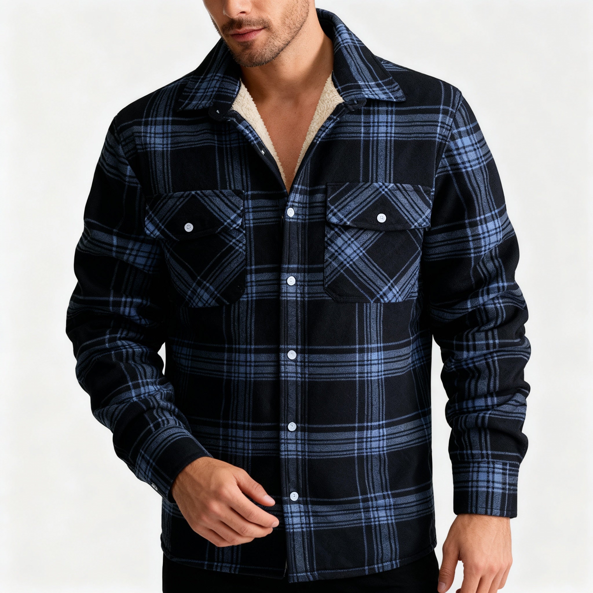 "Grüne, fleecegefütterte karierte Herrenjacke, stilvoll und warm, ideal für kalte Tage."