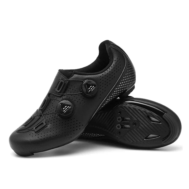 Leichte, unisex Fahrradschuhe für MTB und Rennrad, in Weiß, Schwarz, Orange; atmungsaktiv mit verstärkter Sohle.