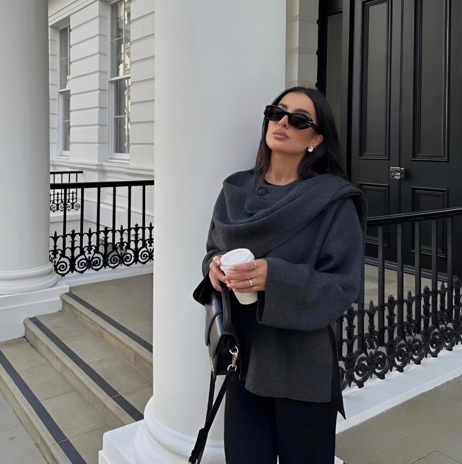 Bedelia Cape-kåpe – forfra