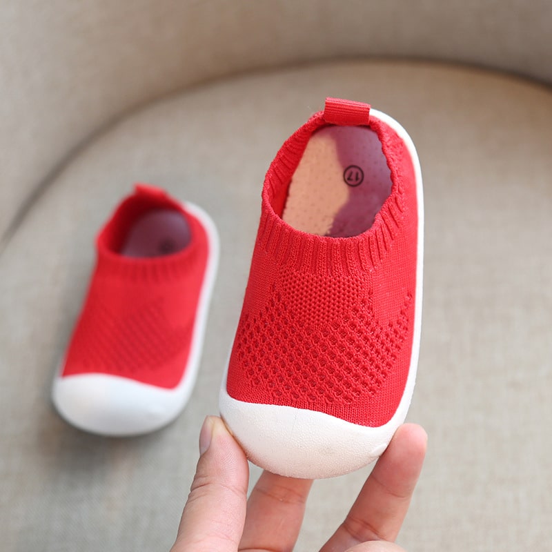 "Rutschfeste Babyschuhe für sichere Schritte, atmungsaktives Design, ergonomisch für natürliche Fußentwicklung"