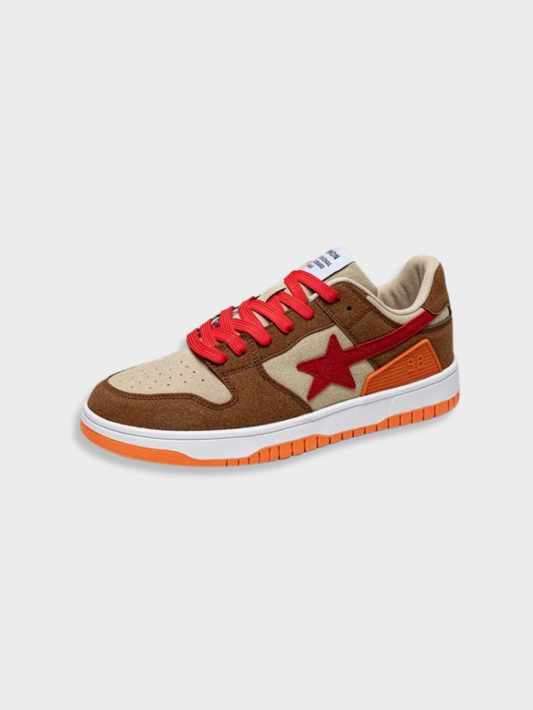 Unisex Skateboard Star Sneakers, lila mit Sternenmuster, urbanes Design, trendige Straßenschuhe für alle Geschlechter.