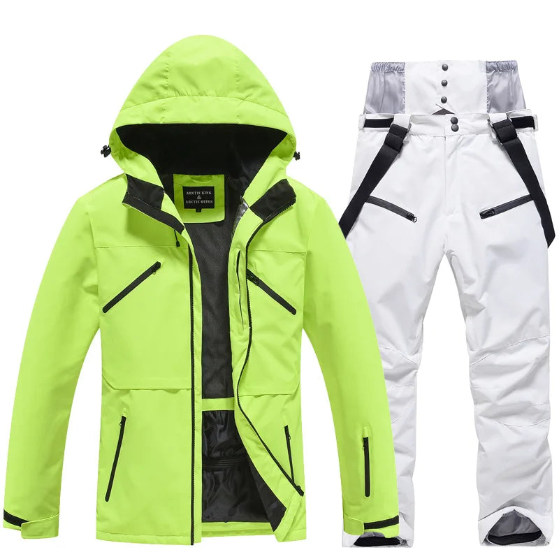 Unisex Skianzug mit Kapuzenjacke und Skihose, in leuchtenden Farben, windfest und ideal für Winterabenteuer.