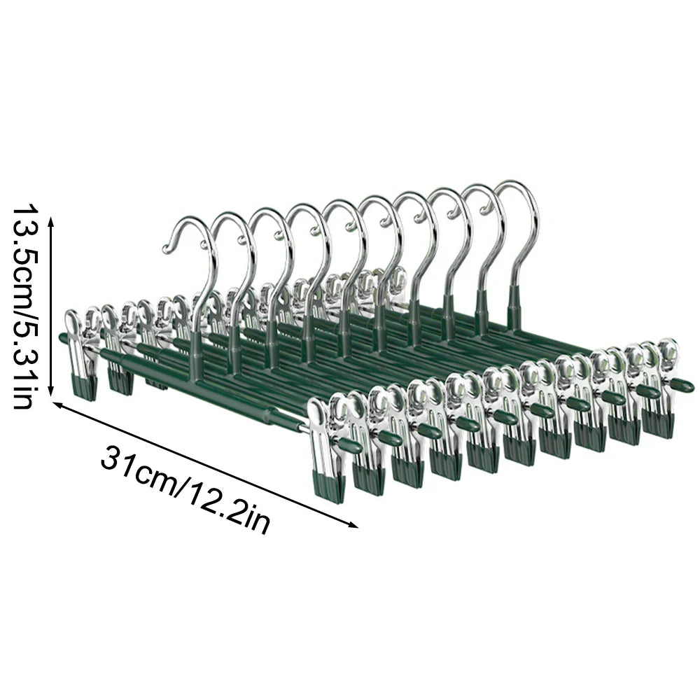 Verstellbarer Edelstahl-Kleiderbügel mit rutschfesten Gummiclips, schlankes Design, ideal für Röcke und Hosen.